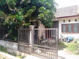 DIJUAL RUMAH HARGA HANCUR TERJUN BEBAS OBRAL SAWANGAN PERMAI DEPOK