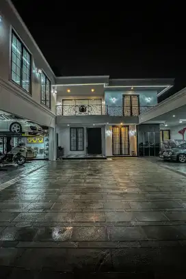 Rumah mewah siap huni