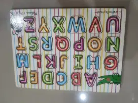 Mainan edukatif anak bahan kayu abjad