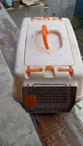 Pet cargo 2 pintu size lumayan besar