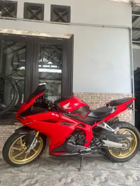 Honda cbr 250 cc