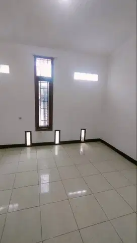 Rumah Murah Pagarsih Dalam Gang Siap Huni 2,5 Lantai Nego Sampai Jadi