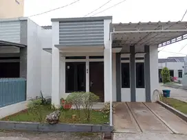 Disewakan rumah di Perumahan Green River View Depok, pinggiran Jaksel
