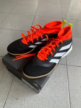SEPATU FUTSAL ADIDAS PREDATOR LEAGUE SOCK IN