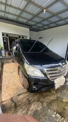 Toyota Kijang Innova 2015 Bensin