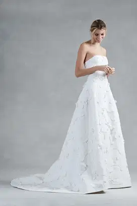 DICARI PENJAHIT BRIDAL BULANAN