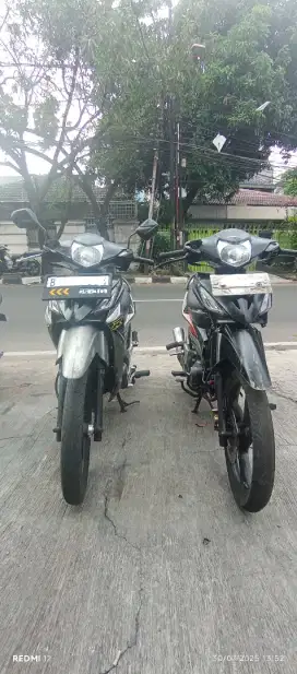 Jual borongan 2 unit revo 2008 carbu terawat.