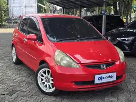Low Angsuran Honda Jazz 1.5  Bensin-AT 2004