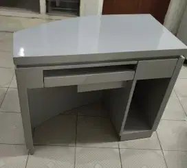 Dijual Meja Komputer bahan Kayu