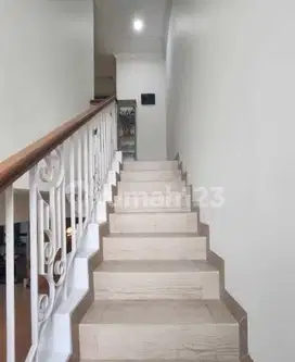 Rumah 2 Lantai Bagus Furnished Cluster Garnet Phg Gading Serpong