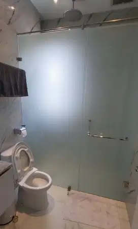Mentland Menteng, Rumah Mewah 2 Lantai Lebar 10m2, Selangkah Ke Aeon M