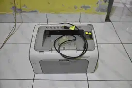 Printer HP LaserJet P1102 Bekas – Kondisi Bagus, Kartrid Kosong