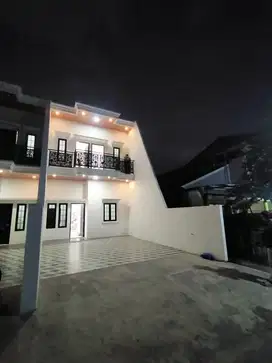 Rumah baru  siaphuni di Lamper tengah 6 menit Simpang lima