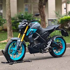 YAMAHA MT15 GREY 2023 KM 14K PAJAK PANJANG LIKE NEW