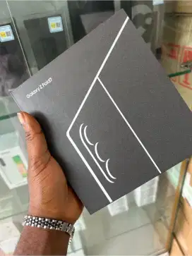 samsung zfold 7 12/512 garansi resmi free case ori dan adaptor 25w