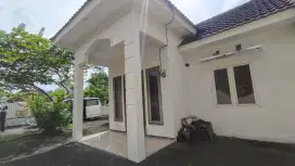 jual rumah hoek
