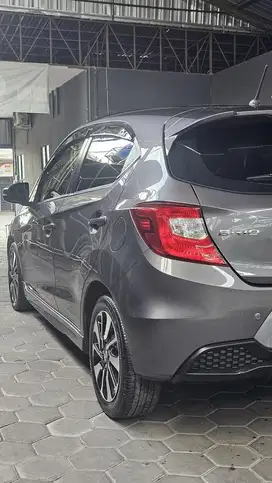 BRIO RS MATIC ABU-ABU 2021