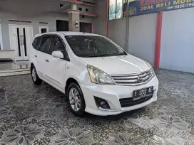 GRAND LIVINA XV MATIC AT 2013