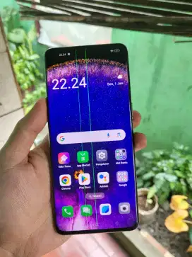 Oppo find X5 pro , Ram 12/256 snap 8 gen 1