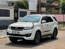 Toyota Fortuner 2.7 G Lux TRD AT 2015 Putih Istimewa  Nego Sampe Jadi