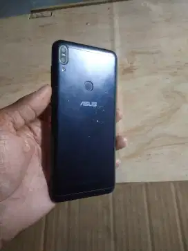 Asus Zenfone Max Pro M1
