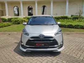 ( TDP : 10jt ) Sienta Q 1.5 AT 2017
Silver Metalik
