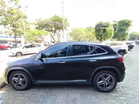 Mercedes-Benz GLA200 2023 Bensin