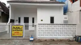 DIJUAL/DIKONTRAKKAN RUMAH STRATEGIS DI PUSAT KOTA MALANG