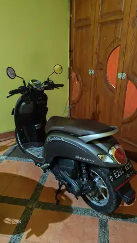 HONDA SCOOPY 2019 — SIAP PAKAI!
