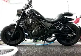 Honda rebel 500 bobber style