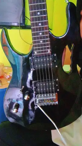 gitar elektrik ibanez