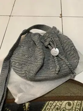 DOWA sling bag (asli)