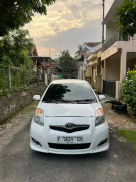 Yaris Matic tipe S limited trawat