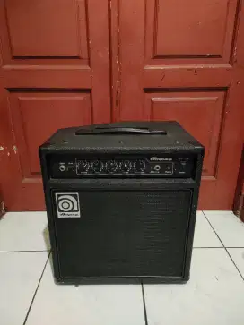 Ampli Bass Ampeg BA 108 V2