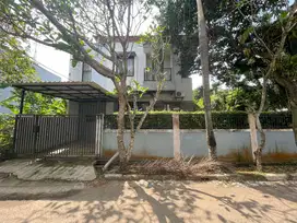 Dijual Cepat Rumah di Kencana Loka Bsd City