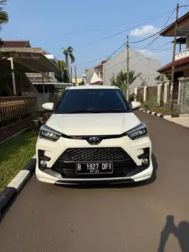Toyota Raize 1.0 Turbo GR Sport TSS CVT 2022 Putih