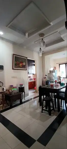 Rumah Hook/Hoek Siap Huni di Jagakarsa Jakarta Selatan