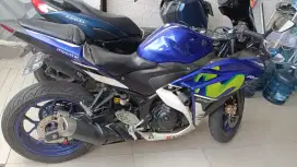 Yamaha R25 Movistar 2016