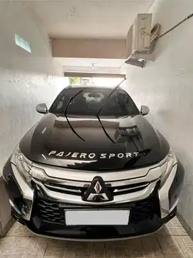 Pajero sport dakar 2.4 tahun 2019