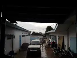 Ruang Usaha Pabrik di Cipadung Bandung Timur