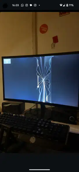 Monitor Samsung 24 Inch Curved *Rusak*