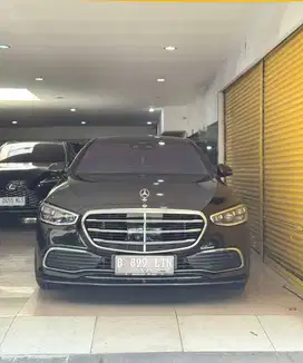 Mercedes S450 L CBU Version 2021 September Hitam Metalik Vieta Motor
