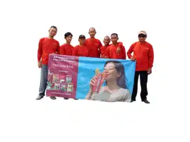 Loker sales motoris