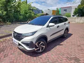 DP MURAH Toyota Rush 1.5 TRD Sportivo Bensin-MT 2018 PUTIH w D
