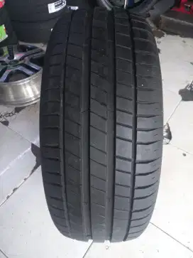 Ban copotan HRV 215/55R17 BF Goodrich nik 2024