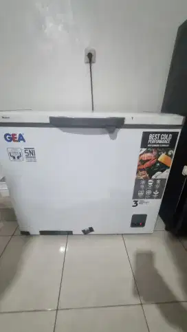 Kulkas Freezer Gea