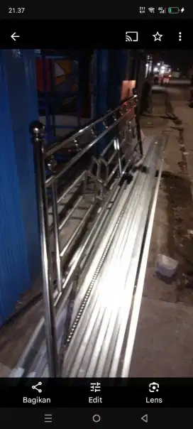 Pintu lipat bengkel Las stenlis