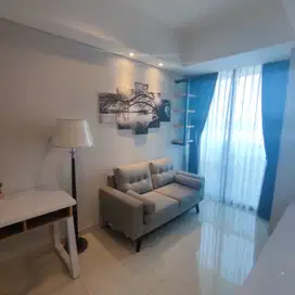Disewakan Taman Anggrek. Residences. 2 bedroom. Furnished