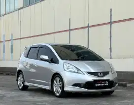 Honda Jazz RS AT 2010 GE8 1.5 E KM 76 rb full record