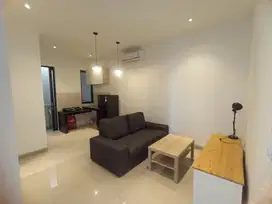 Condohouse Green Royal Tower GR3